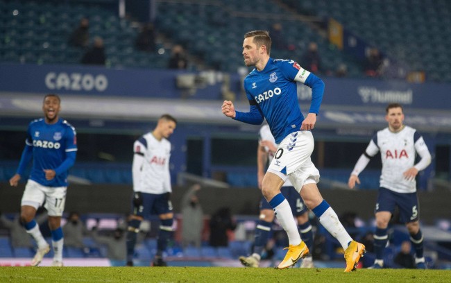 德比大战的 德比大战的