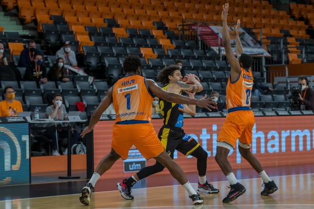 带着不服输 带着不服输